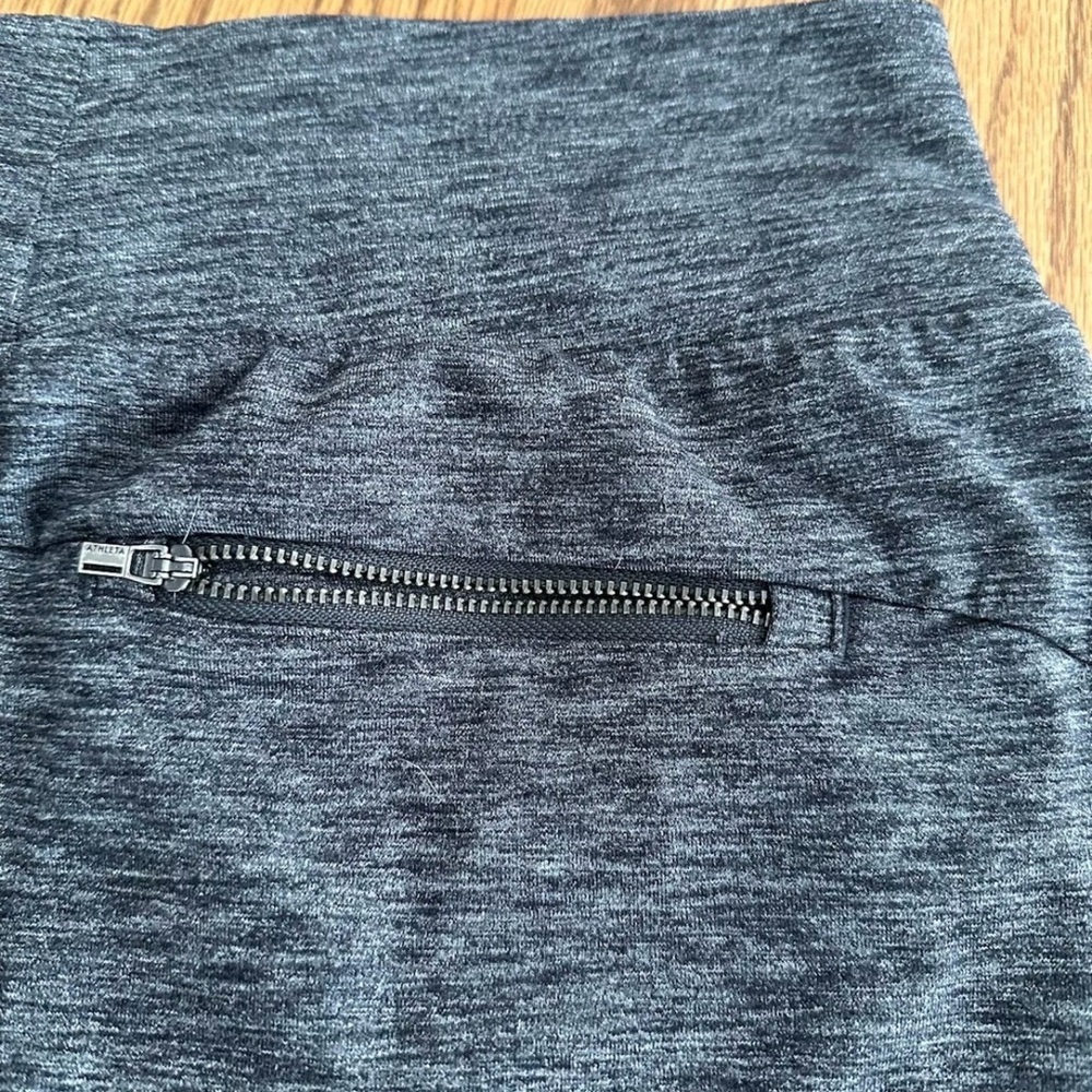 Athleta Skort Skirt Active Wear Golf Tennis Prep Gray W/Black Trim Heather SizeS - Picture 3 of 11